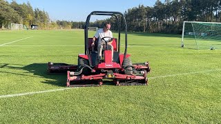 Köp Gräsklippare Toro Reelmaster 4000D 4wd 5 cylinderenheter på Klaravik [upl. by Booze]