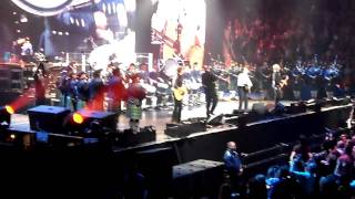 Paul McCartney  Mull of Kintyre  Live in Toronto [upl. by Zeus]