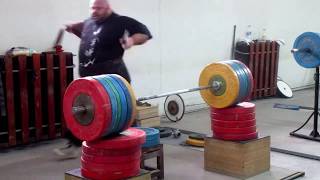 zercher box squat 10x240kg [upl. by Ahsilek446]