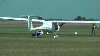 Le Pipistrel Electrique WATTsUP  Presentation en vol en première mondiale au salon de Blois 2014 [upl. by Nasho403]