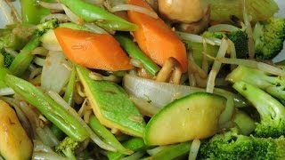 Verduras en cazuela estilo oriental RecetasdeLuzMa [upl. by Sairtemed]