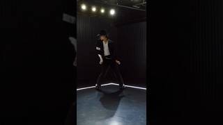 Michael Jackson Panther dancemichaeljackson dance [upl. by Enneiluj]