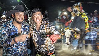 ¡ASÍ RECIBIERON AL TOUR OAXAQUEÑOS X TODO MÉXICO EN TAMAZOLA PUEBLA RANCHO EL CEMENTERIO [upl. by Joaquin]