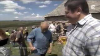 Des goûts et des saveurs sur le plateau de lAubrac  Des racines et des ailes  France 3 [upl. by Asselim]