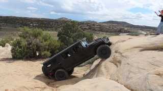 Hummer H1 Climbs Steep Rock Face In New Mexico [upl. by Hoagland]