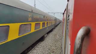 12436 jaynagar Garib Rath Overtake 02570 Humsafar express [upl. by Nnairam]