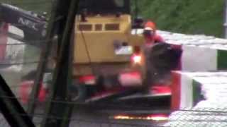 Jules Bianchi crash en direct Suzuka F1 2014 [upl. by Sylera576]