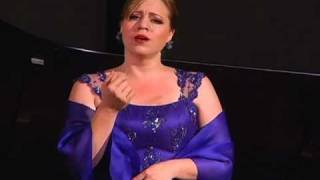 Elizabeth Caballero sings Mozarts Ridente la calma [upl. by Beckman405]