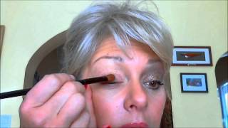 Maquillage de fete marron et or Les conseils de Nicole esthéticienne [upl. by Gunning]