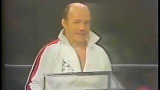 1976 03 10 Jumbo Tsuruta vs Verne Gagne 2 of 3 Falls Clipped [upl. by Lela]