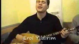 Kafası güzel engin nurşani saz çalıyor [upl. by Eicrad]