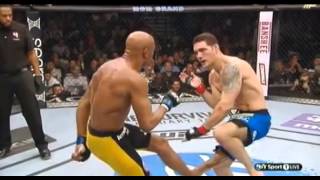 Silva vs Weidman 2 KO leg Injury [upl. by Jermaine]