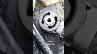 Fungsi lubang karet engine mounting untuk meredam getaran youtubeshorts enginemounting [upl. by Synned333]