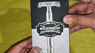 Rastrillo Mariposa para afeitar doble filo marca Wilkinson [upl. by Rexanna192]