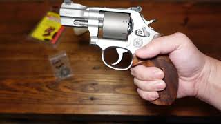 Smith amp Wesson 686 Performance Center 25” Revolver Unboxing [upl. by Ordway]