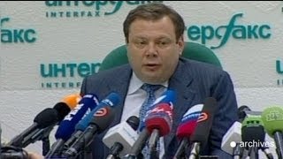 Mikhail Fridman demitese de presidente da TNKBP [upl. by Eniladam]