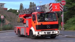 Der etwas andere Löschzug  ELW  HLF  LF  DLK Feuerwehr Wuppertal [upl. by Borek924]