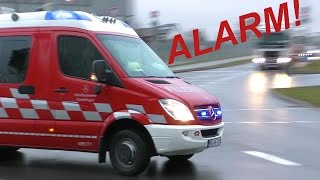 Alarm Einsatzfahrt Werkfeuerwehr Daimler AG Sindelfingen  MercedesBenz Sprinter responding [upl. by Laynad]