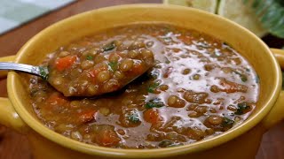 طبخ وصفة شوربة عدس سهلة ولذيذة وصحية A Lentil soup recipe thats Easy Delicious and Healthy [upl. by Yennek]