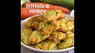 Frittelle di verdure miste grattugiate ricetta veloce ottime come stuzzichino per laperitivo [upl. by Alleris]