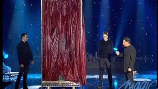 Dani Lary  water torture  LE PLUS GRAND CABARET DU MONDE [upl. by Denyse]