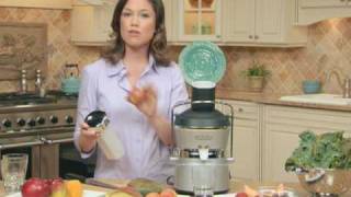 Jack LaLannes Power Juicer Elite  Juicing [upl. by Glimp]