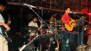 Sudu Adumin සුදු ඇදුමින් by Jaya Shree  Live Cover by Zero One [upl. by Uhp]