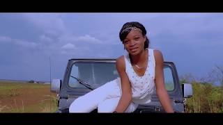 Altashone  KI MAPENZI Clip Officiel [upl. by Mears]