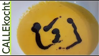 Cremige und duftende Kürbissuppe  Rezept für Kürbiscremesuppe [upl. by Oralle378]