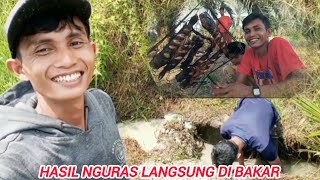 keseruan nguras di parit rel kereta api ❗❗❗ hasil nguras langsung di olahin menjadi ikan bakar [upl. by Eitten]