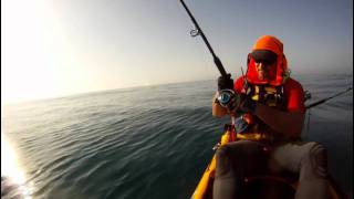 Pesca en kayak jigging curricán [upl. by Judon]