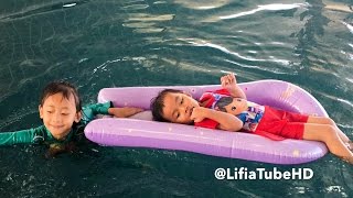 Liburan akhir pekan Lifia Niala ❤ Pool Float Inflatable Air Mattress [upl. by Cristin]