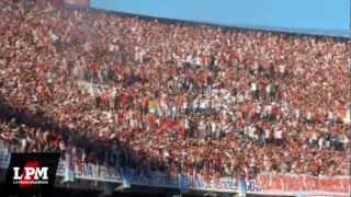 Ay che bostero mirá qué distintos somos  River vs Lanús  Torneo Inicial 2012 [upl. by Byron]