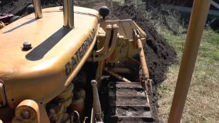 An old Bulldozer CATERPILLER D6 with nice sound 2013 [upl. by Lepper]