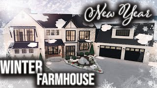 Bloxburg Speedbuild Cozy Winter New Year Home  Christmas house build [upl. by Sturdivant]