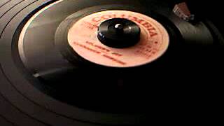 Hawkshaw Hawkins  Soldiers Joy  45 rpm country [upl. by Ahsoet]