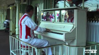 Caseys Corner Pianist  Walt Disney World Magic Kingdom [upl. by Erinn753]