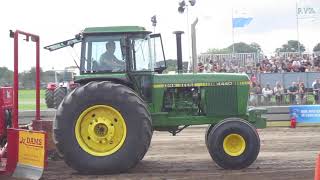 John Deere 4440 in actie  Trekkertrek Familiedag 2024 [upl. by Dragoon888]