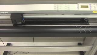 Graphtec FC7000100 plotter  cutter [upl. by Arbmat]