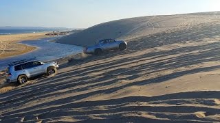 Toyota Land Cruiser LC200 vs L200 Mitsubishi Triton Sand Dune Challenge [upl. by Assilak475]