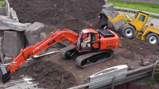 RC full hydraulic Excavator  Damitz RH 66  Friedrichshafen [upl. by Vaclava14]