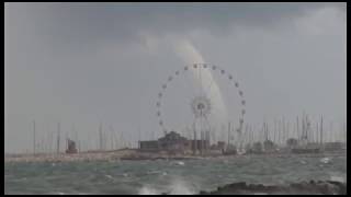 INCREDIBILE  Trombe daria al largo di Rimini  25 giugno 2018 Rimini Incredibile tornado [upl. by Sioled]