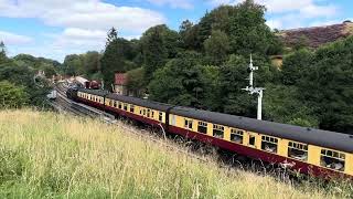 LMS Black Five 460 5428 Eric Treacy pulls into Goathland Station from Pickering on the NYMR [upl. by Hyo235]