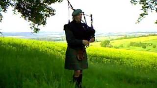 Caledonia  mit Dudelsack  on Bagpipes [upl. by Aenej]