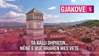 Nënë e bijë rrahen mes vete  Ta kalli shpirtin [upl. by Uwkuhceki]