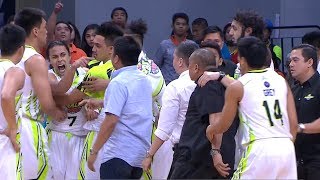 Commotion between Coach Pido and Terrence Romeo  PBA Philippine Cup 2018 [upl. by Ambrosine807]