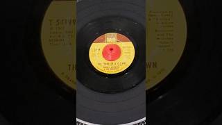 1967 THE TEARS OF A CLOWN SMOKEY ROBINSON amp THE MIRACLES [upl. by Naujaj750]