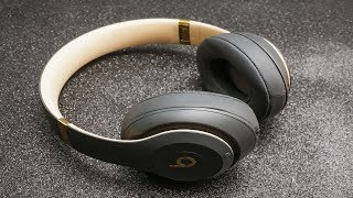 Recensione di Beats Studio3 Wireless le migliori cuffie di Beats [upl. by Drolyag]