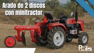 Arado de 2 discos con minitractor  Proyecta Continental [upl. by Narat]