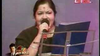 Chitra sings rasik balmA at Latajis 75th bday [upl. by Stander273]